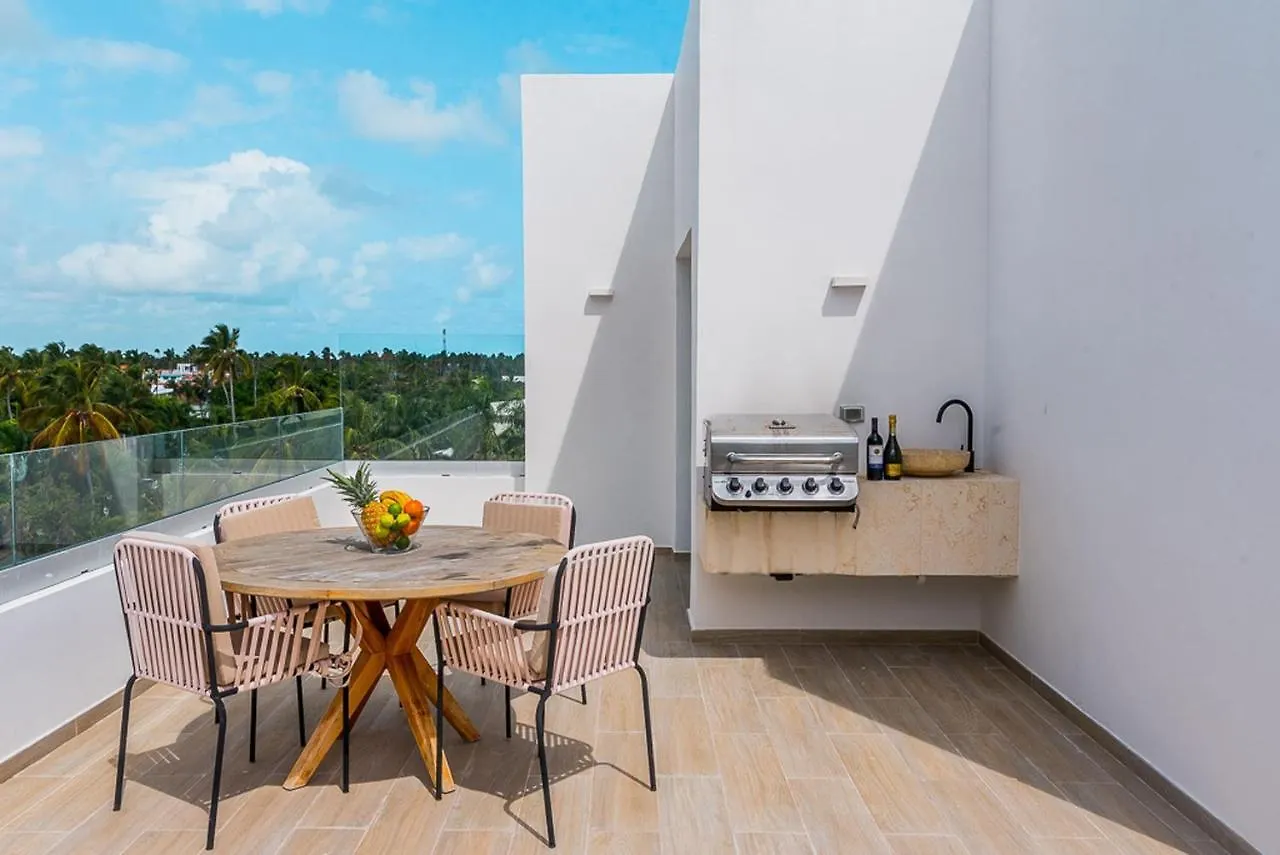 蓬塔卡纳Stylish And Spacious Penthouse With Bbq And Picuzi公寓